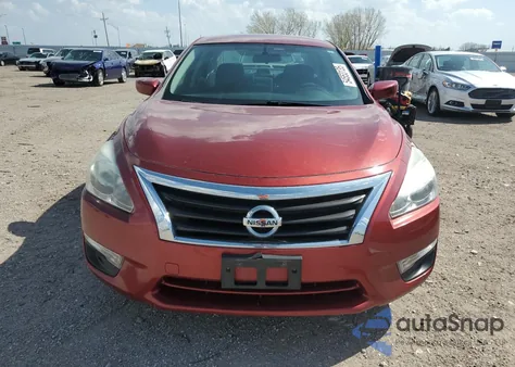 2015 Nissan Altima 2.5 z USA, uszkodzony, nr VIN 1N4AL3AP1FN382906